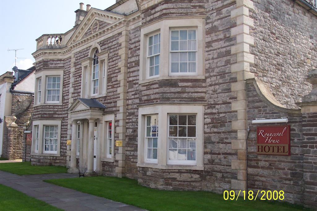 Rounceval House Hotel Chipping Sodbury Buitenkant foto