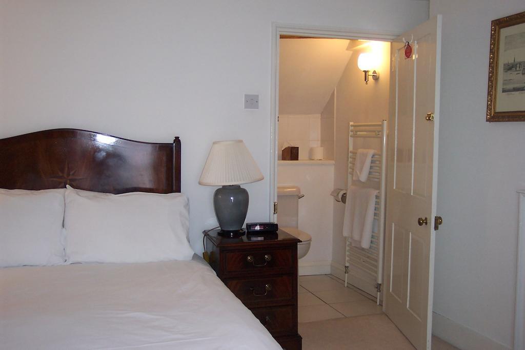 Rounceval House Hotel Chipping Sodbury Buitenkant foto