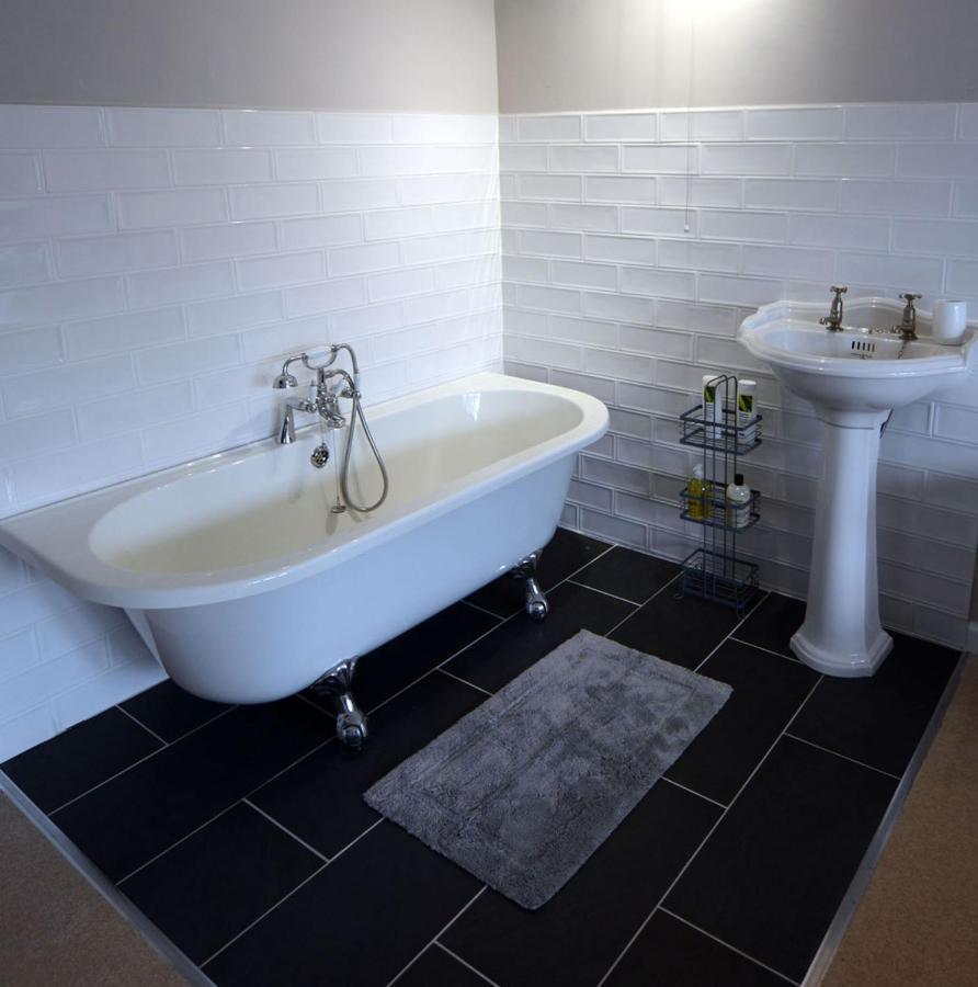Rounceval House Hotel Chipping Sodbury Buitenkant foto